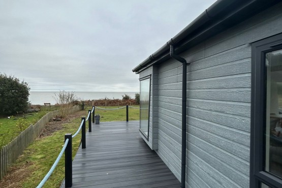 Place By The Sea Image 3