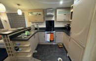 Regal Autograph 2 bedroom lodge on a lovely gardeners and bird watchers paradise pitch!!! Thumbnail 11
