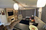 Regal Autograph 2 bedroom lodge on a lovely gardeners and bird watchers paradise pitch!!! Thumbnail 7